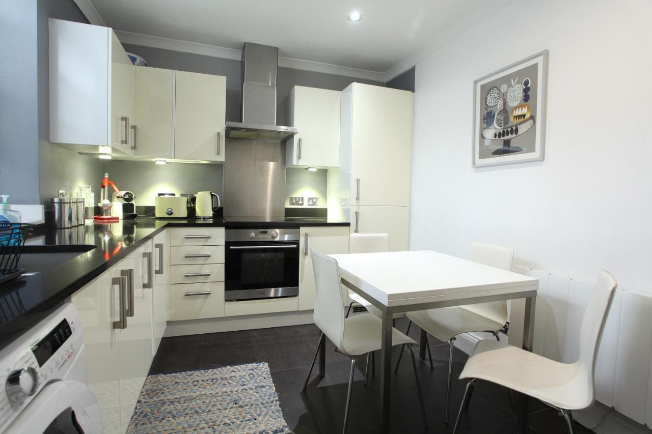 런던 Walk To Notting Hill /Paddington 1 B/R With Patio 아파트 외부 사진